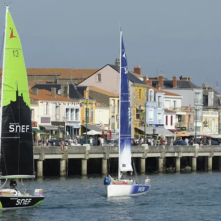Maison Les Sables-d'olonne, 3 Pièces, 4 Personnes - Fr-1-92-671 Hébergement de vacances *
