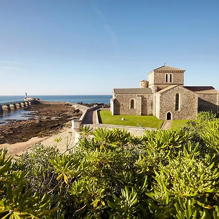 度假居 Maison De Pecheur Typique A 400m Du Quai, Proche Plage, Animaux Bienvenus, Wifi En Option - Fr-1-92-671 *