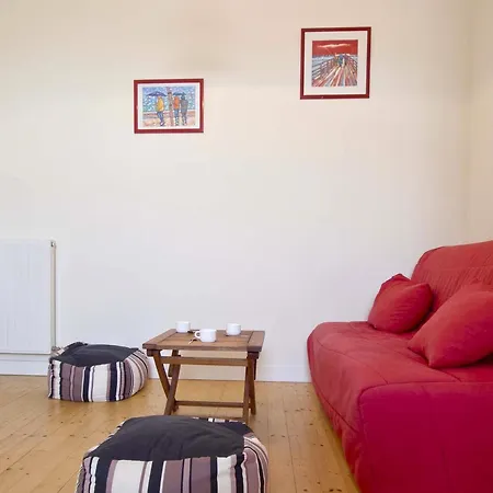 度假居 Maison De Pecheur Typique A 400m Du Quai, Proche Plage, Animaux Bienvenus, Wifi En Option - Fr-1-92-671 莱萨布勒-多洛讷